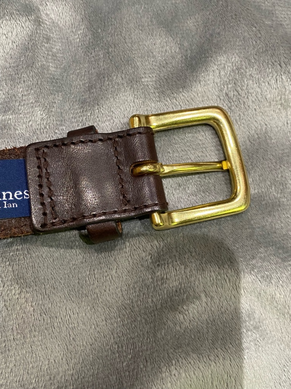 Vineyard Vines Navy Woven Whale-Pattern Belt with Brass Buckle - Picture 6 of 7